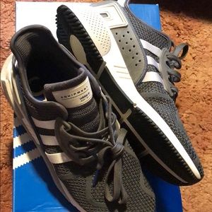 Eqt cushion adv